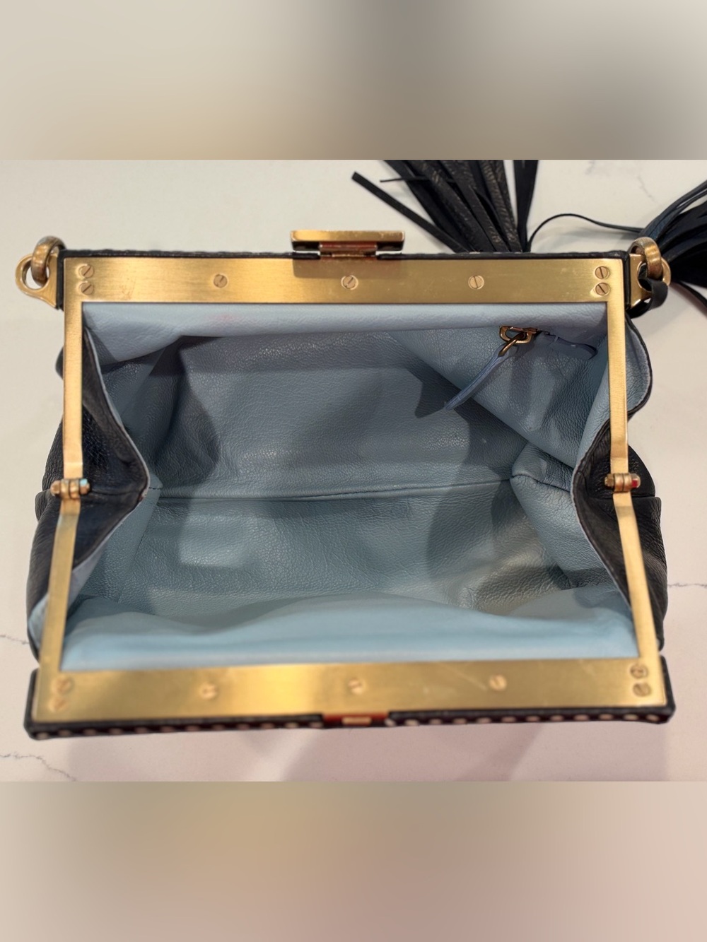 Vintage Prada Vitello chain leather shoulder bag in black. - Picture 4 of 14